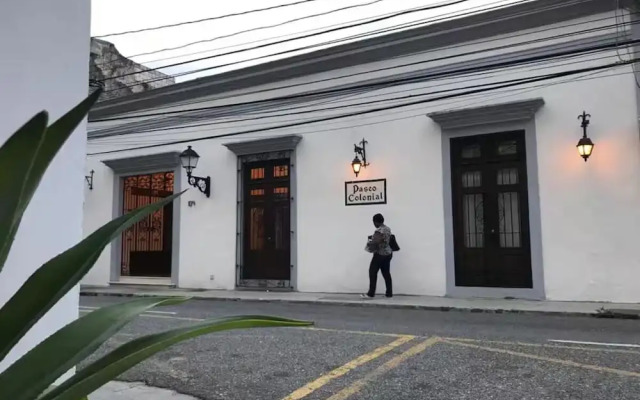 Paseo Colonial - Leo's Favorite