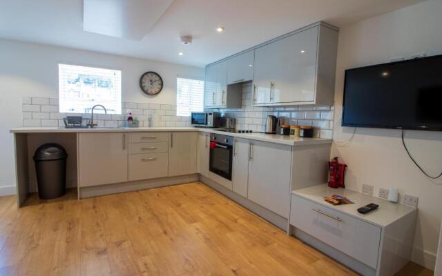 Stylish Studio in the Heart of the English Riviera