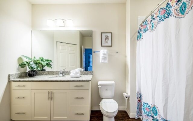 Amazing Townhome! - Lucaya Village - 8951SD