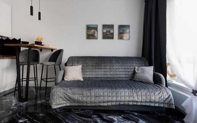 Санди на улице Большая Очаковская