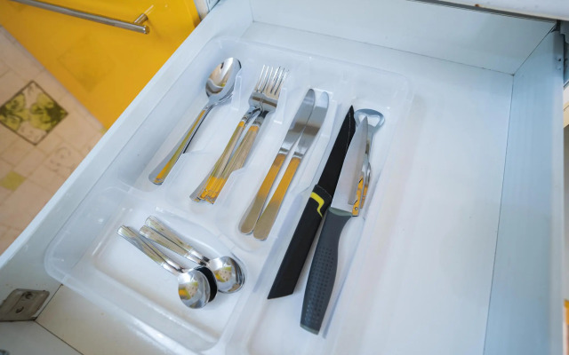 Атлант на переулке Здоровья 90/1