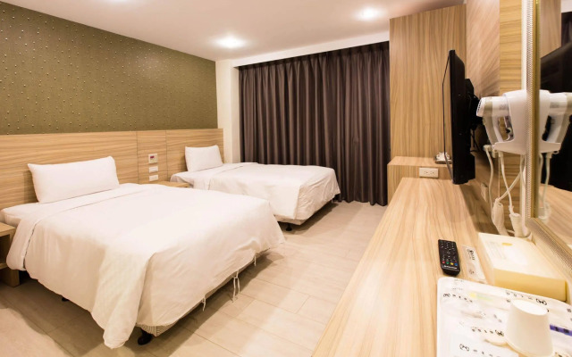 Kousin Hotel