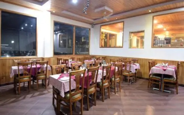 Sarthak Resort by OYO Rooms