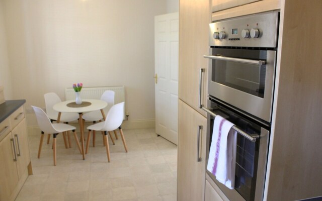 iStay - Bradlaugh House
