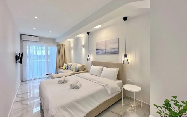 Kono Studios & Suites