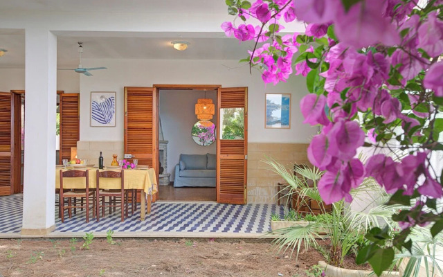 Villa Carolina spacious with garden