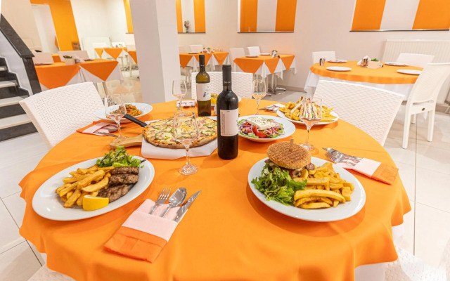 Faros 1 Hotel