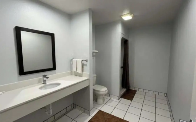 Studio 6 Suites Urbana, IL