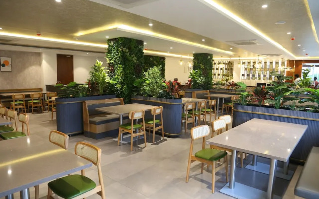 ROOTS  Coastal Dine Restaurant & Lodging