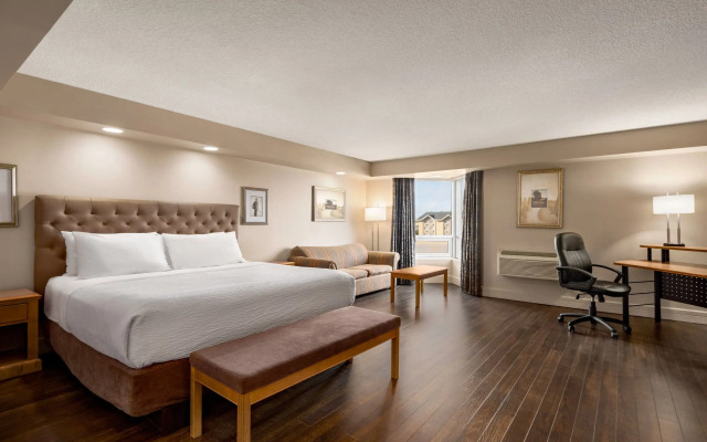 Baymont Inn by Wyndham Farmington