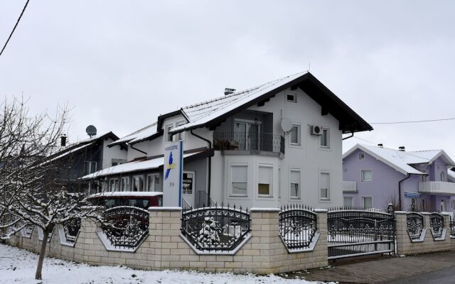 Guesthouse Ikar