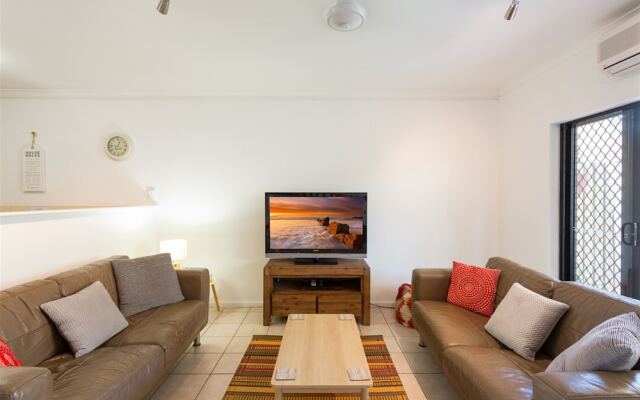 2br Amazing Beach House