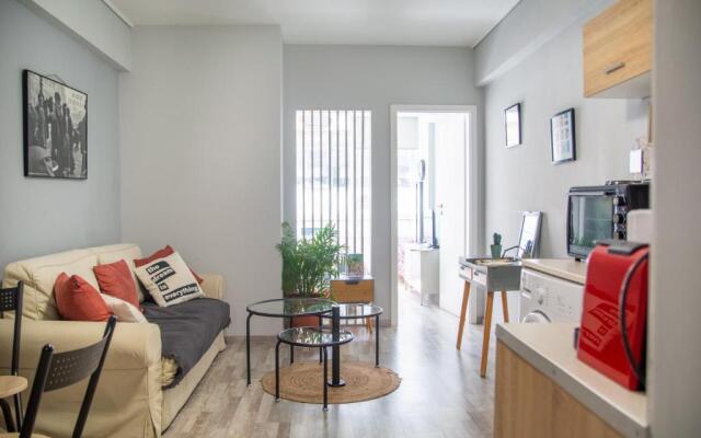 Ermou 18 Mosaics boutique apartment