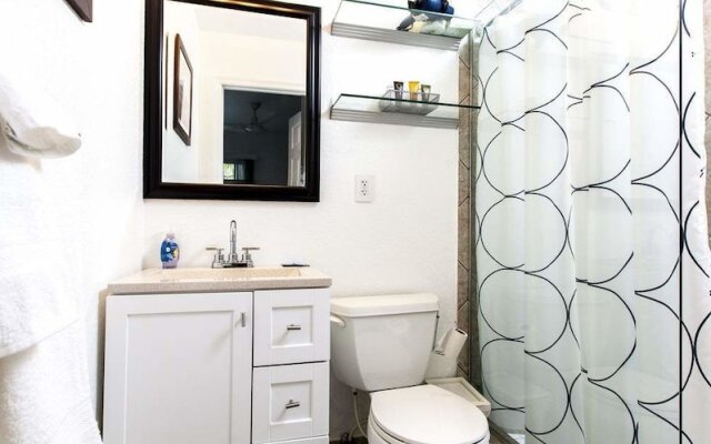 Las Olas Guesthouse at 15th Avenue