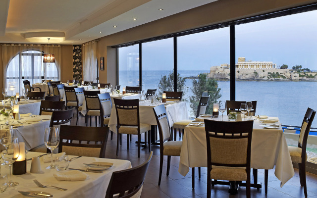 Corinthia St George's Bay