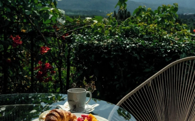 Hotel Juayua