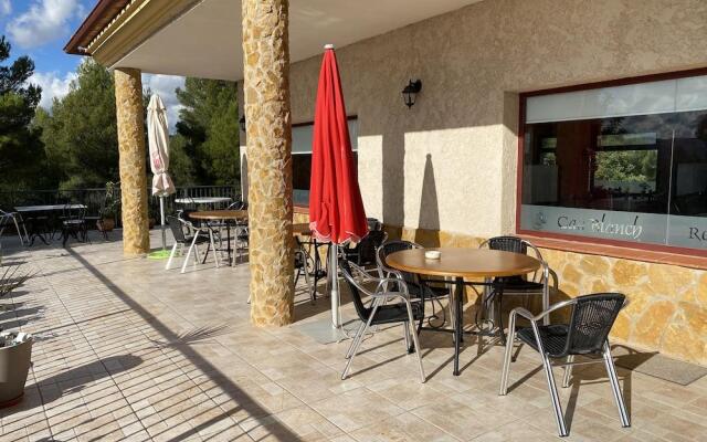 Hotel Restaurante Rural Cau Blanch