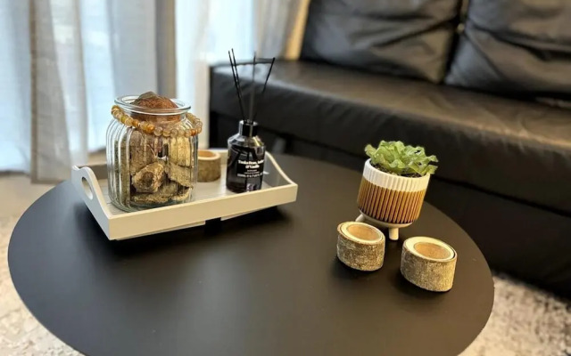 Cozy Bracknell Apartment With Modern Amenities