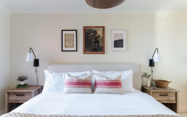 Scottsdale Cottonwoods Resort & Suites