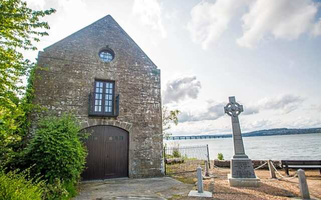 The Old Boathouse