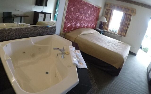Luxe Inn and Suites
