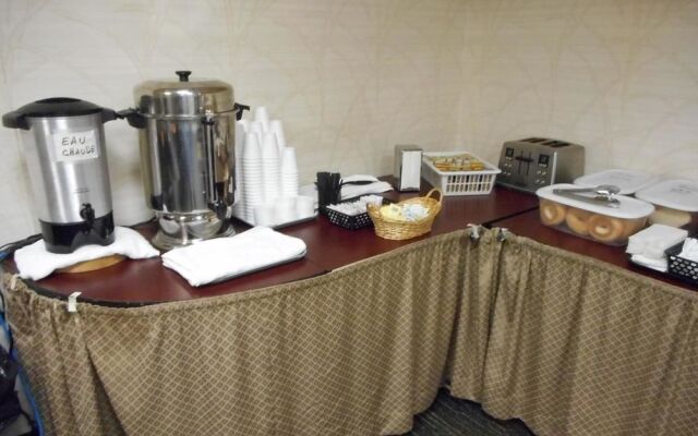 Repotel Aéroport Québec