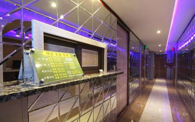 Coope Noman Motel
