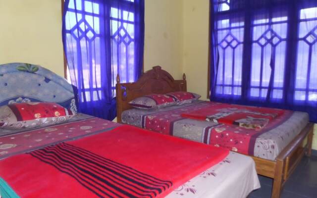 Lawang Sari Homestay