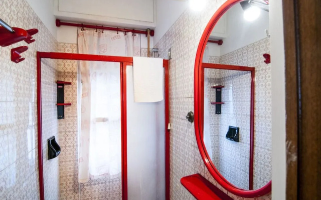 Aurelio&Vaticano Elegant Flat