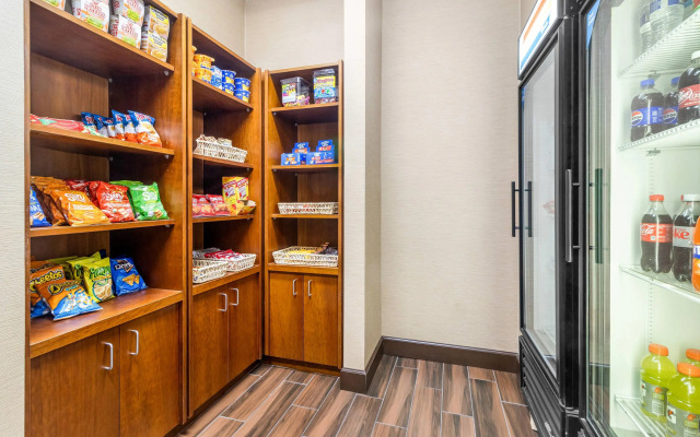 Comfort Suites Mount Vernon