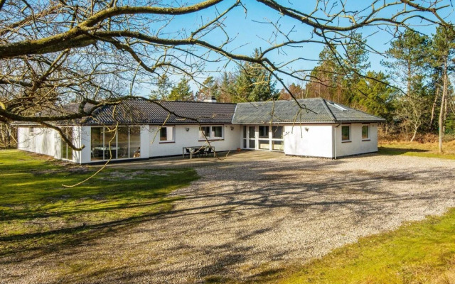 18 Person Holiday Home in Romo-by Traum