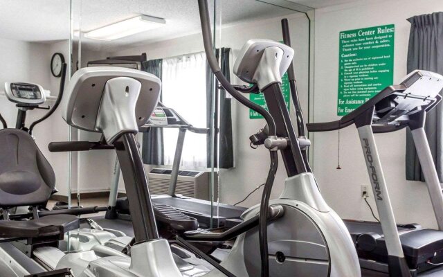 Studio 6 Duluth, GA - Near Gas South District