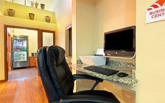 Hawthorn Suites by Wyndham San Antonio NE