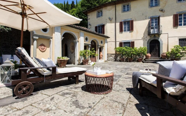 Lu-d734-anto9at - Villa Raffaelli 10