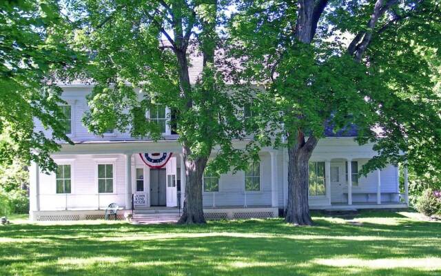 The Pawling House Bed & Breakfast