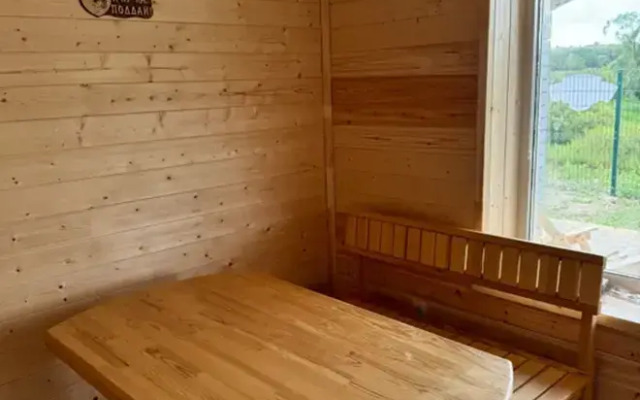 Нелжа House (Хаус) 1