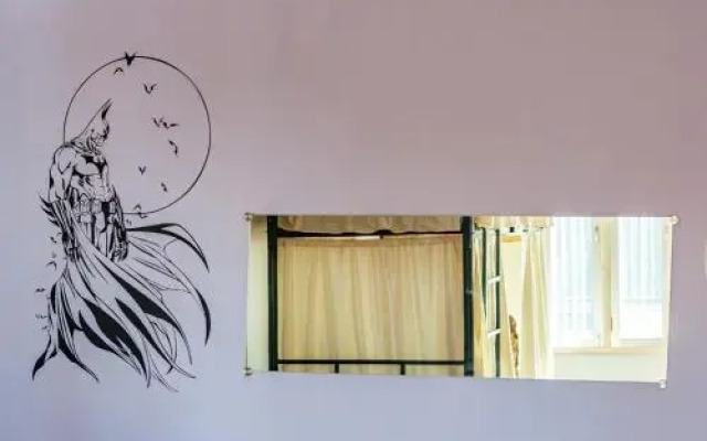 Hobo Hostel