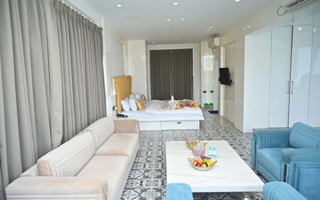 Urvi Banquets & Guest House