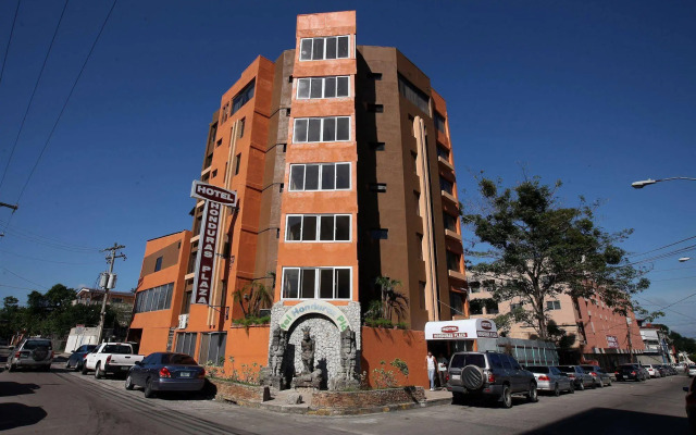 Hotel Honduras Plaza