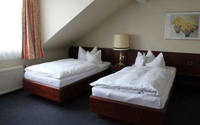 Hotel Rheinischer Hof