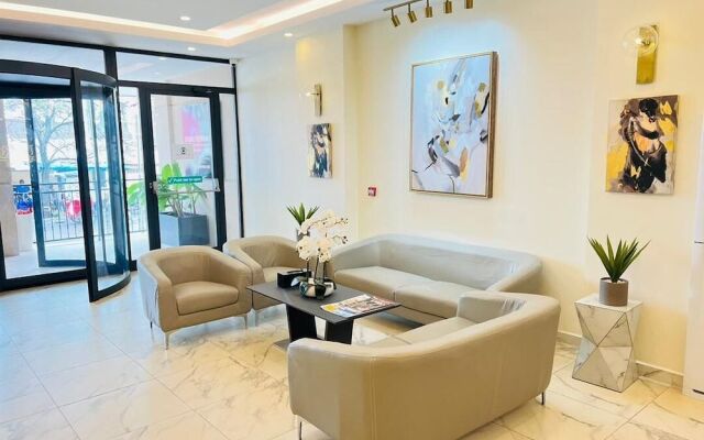 Souare Premium Hotel