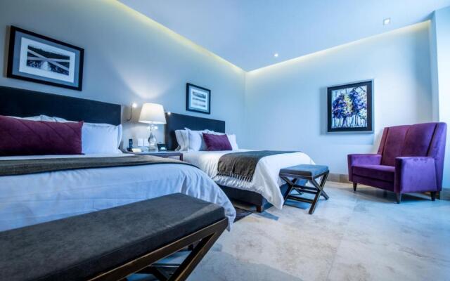 Square Small Luxury Hotel - Providencia