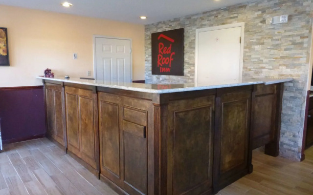 Red Roof Inn Valdosta - University