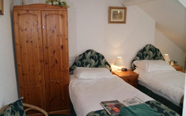 Brentwood House