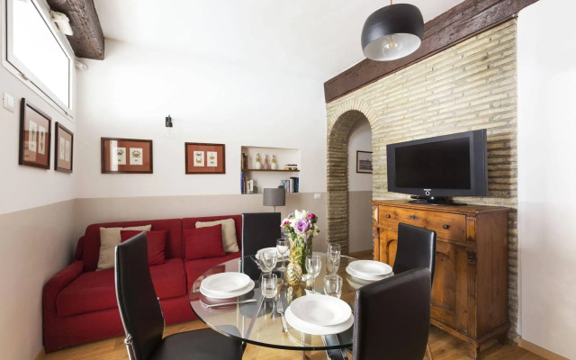 Rome Accommodation - Via Giulia