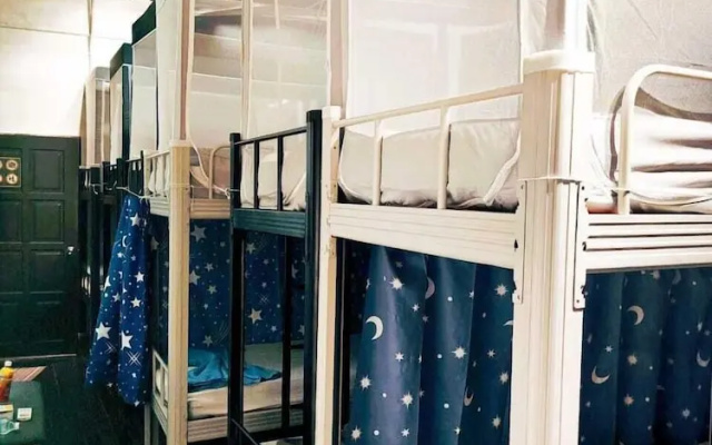 Pirate's Cove Hostel – Guest Rooms – Malacca