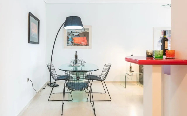 Seaside Central Apartment