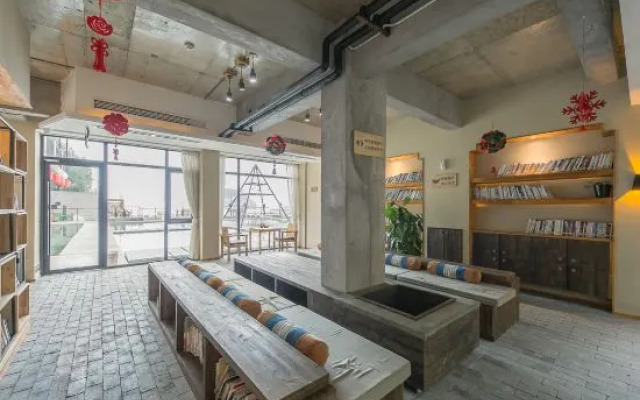 Zuoshe Linghai Boutique Hotel