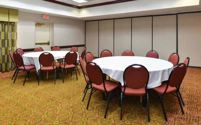 Hampton Inn College Park