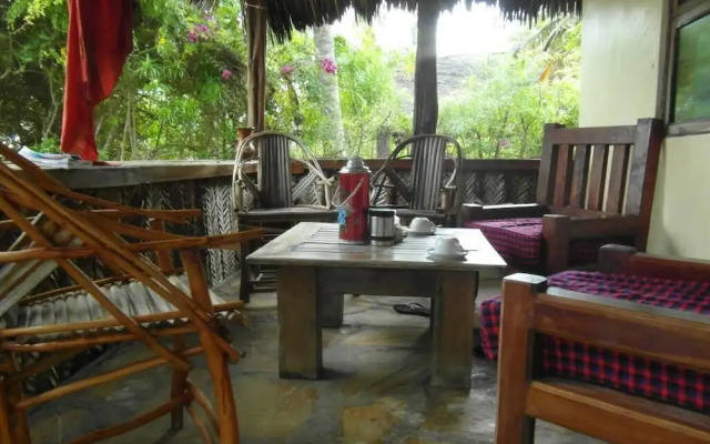 Mike's Beach Cottages